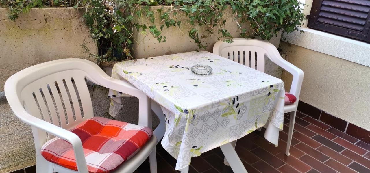 Apartments And Room Pergola Rovinj Exterior foto