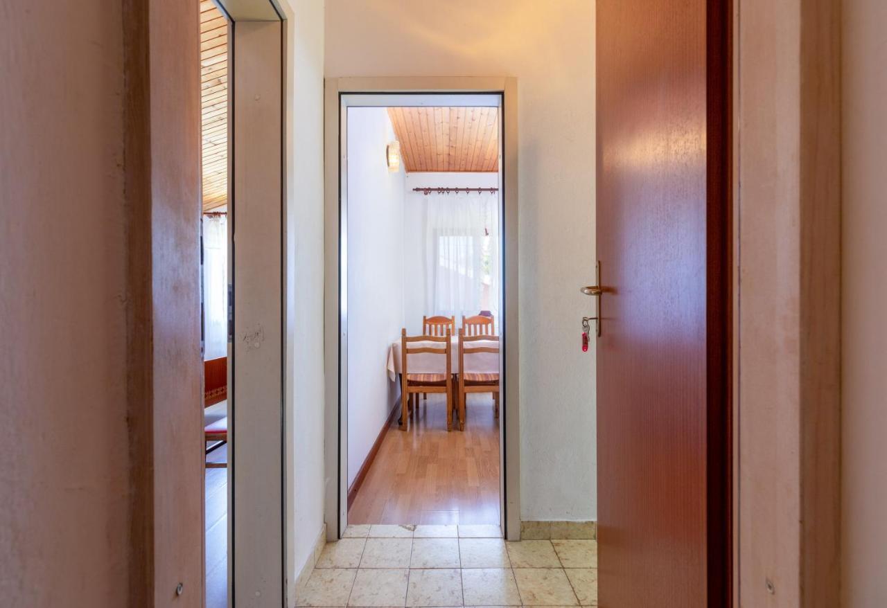 Apartments And Room Pergola Rovinj Exterior foto